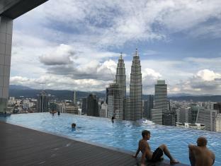 Deface Platinum Kuala Lumpur — Photos 1